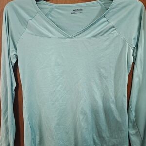Columbia Green Fitted Long Sleeve Blouse
